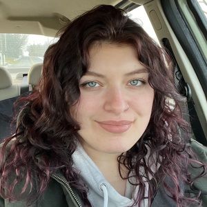 Meet your Posher, Meghan